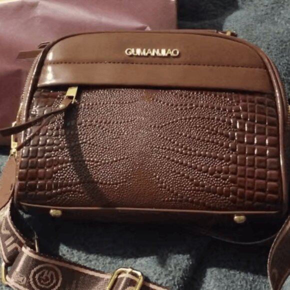 Brown Faux Leather Crossbody Bag - Textured Croc Pattern - Picture 1 of 3
